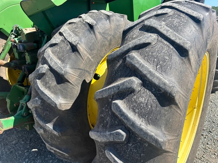 john-deere-8450-image-75