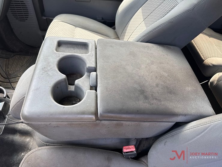 2015-ford-f250-xlt-image-27