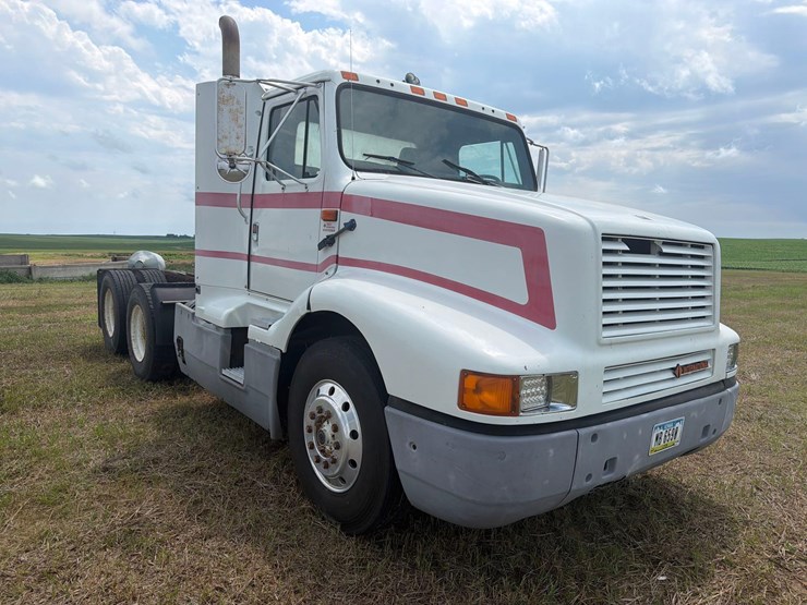 1991-cummins-855-image-3