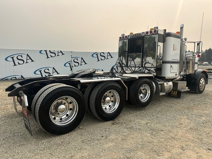 2007-peterbilt-379-image-5