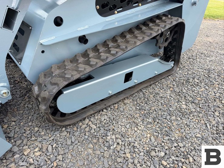 2026-ssl1200-mini-skid-steer-image-14