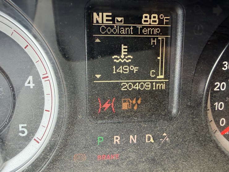 2014-dodge-3500-image-71