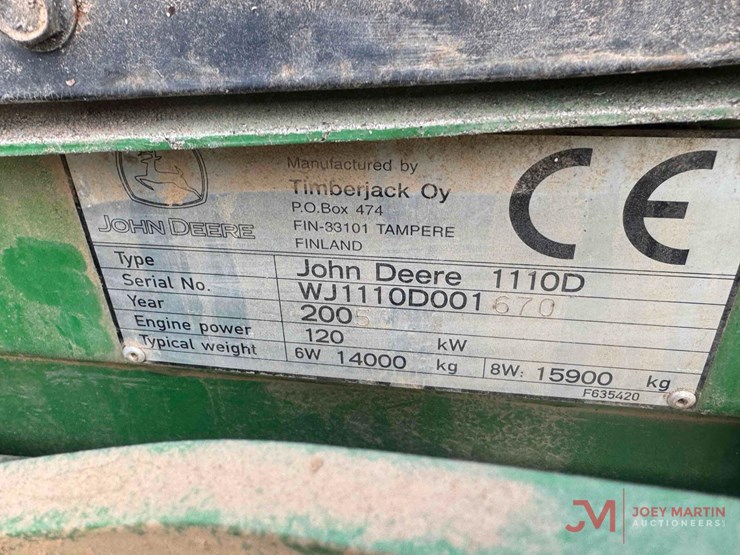 2005-deere-1110d-image-41