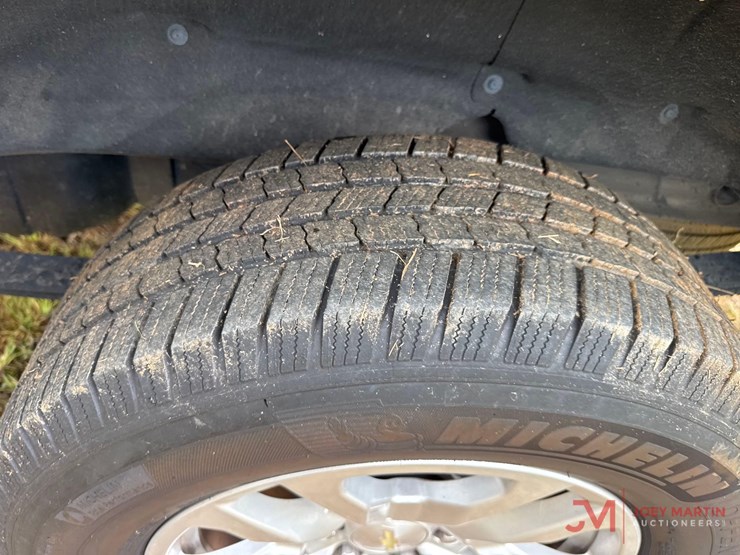 2020-chevrolet-silverado-1500-image-9