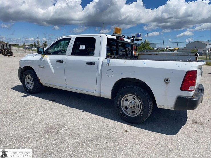 2014-dodge-1500-image-7
