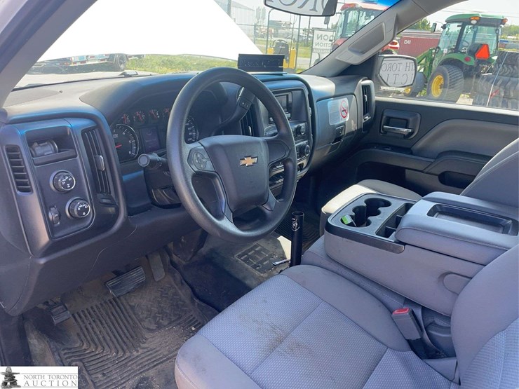 2015-chevrolet-silverado-1500-image-11