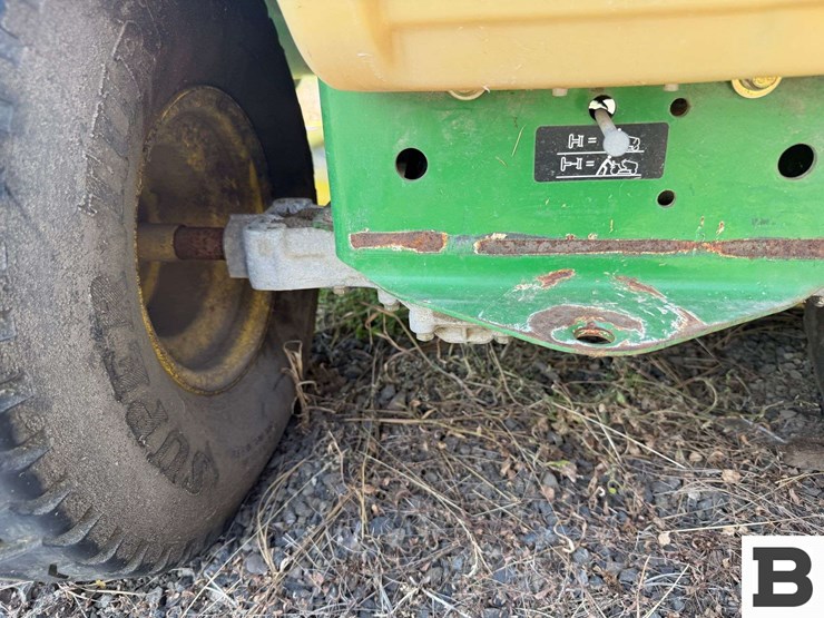 john-deere-lt160-image-13