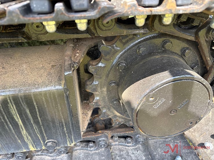 caterpillar-305.5e2-image-19