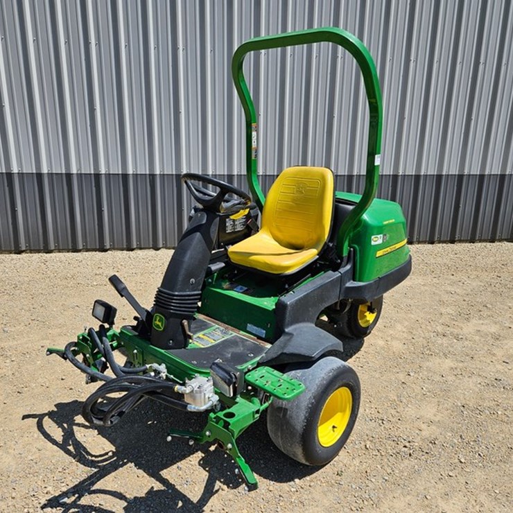 JOHN DEERE 2500B