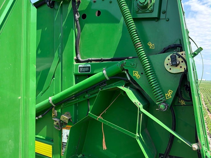 john-deere-557-image-36