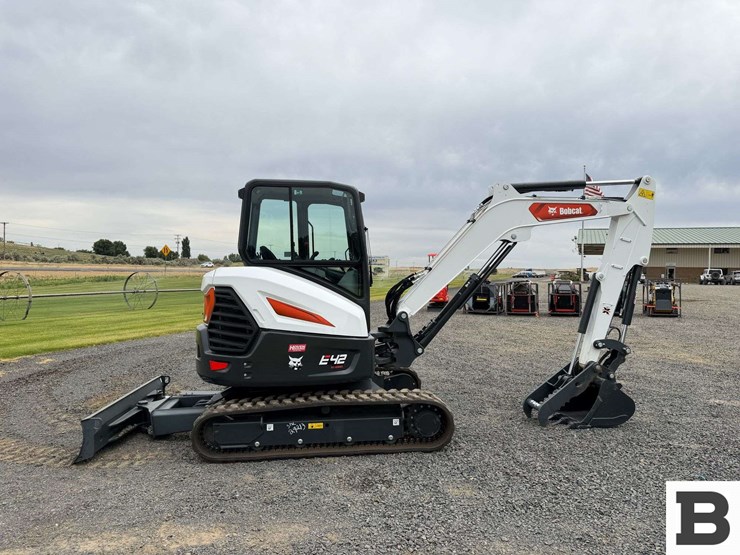 2023-bobcat-e42-image-5