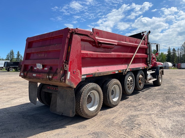 2007-mack-cl700-image-5