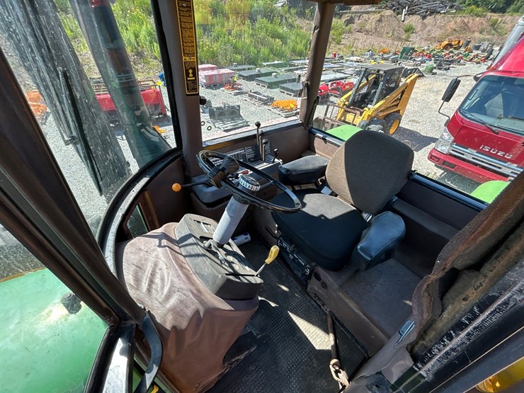 john-deere-8450-image-55