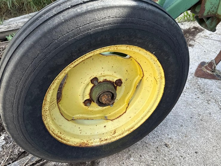 john-deere-1100-image-28