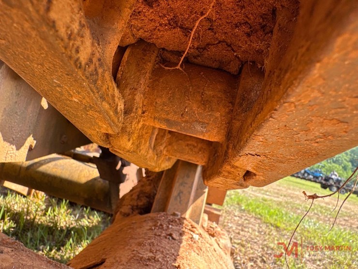 caterpillar-931b-image-16