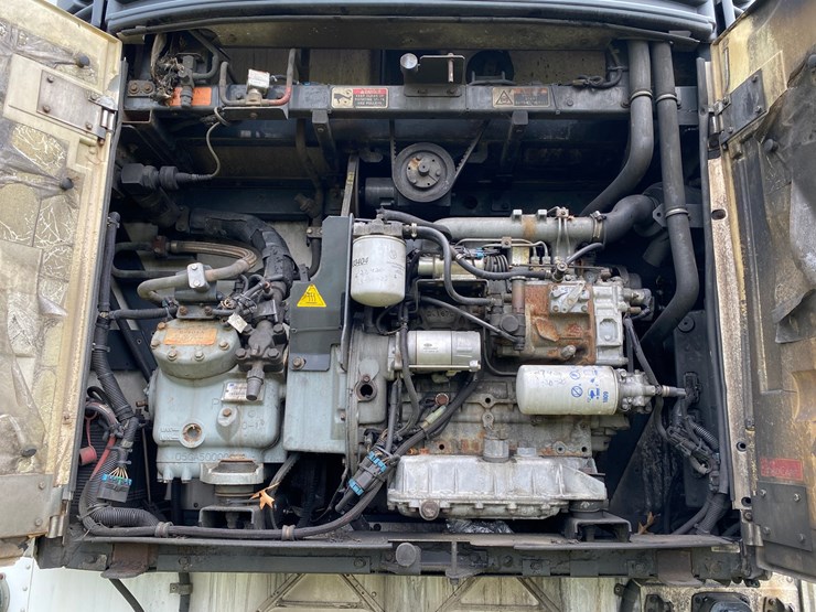 2005-utility-3000r-reefer-image-38