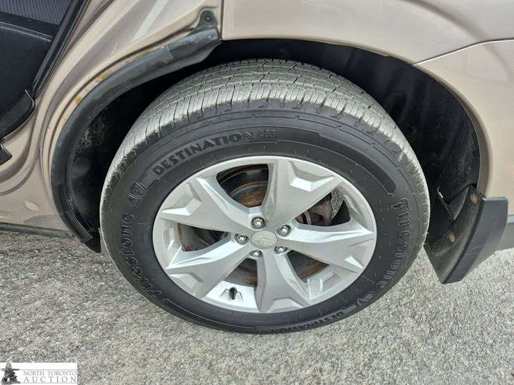 2015-subaru-forester-image-23