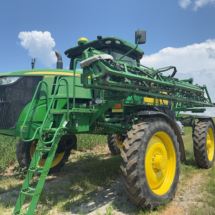 JOHN DEERE R4030