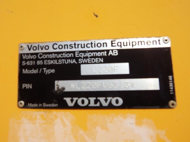 volvo-l220f-image-40