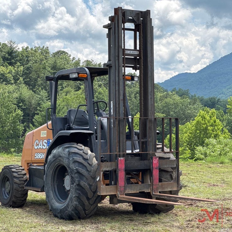 2020 CASE 586H