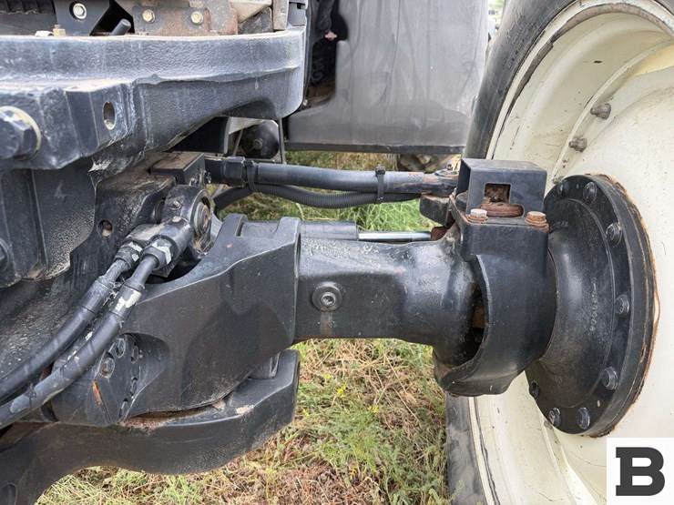 2007-new-holland-tg305-image-30