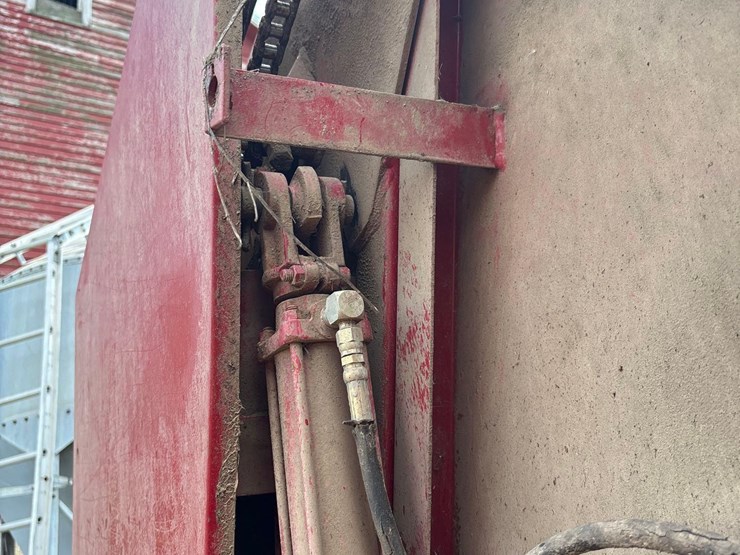 case-ih-8480-image-21