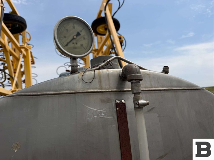fertilizer-shank-applicator-image-14