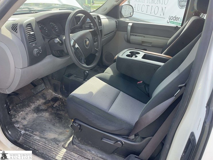 2008-chevrolet-silverado-1500-image-11