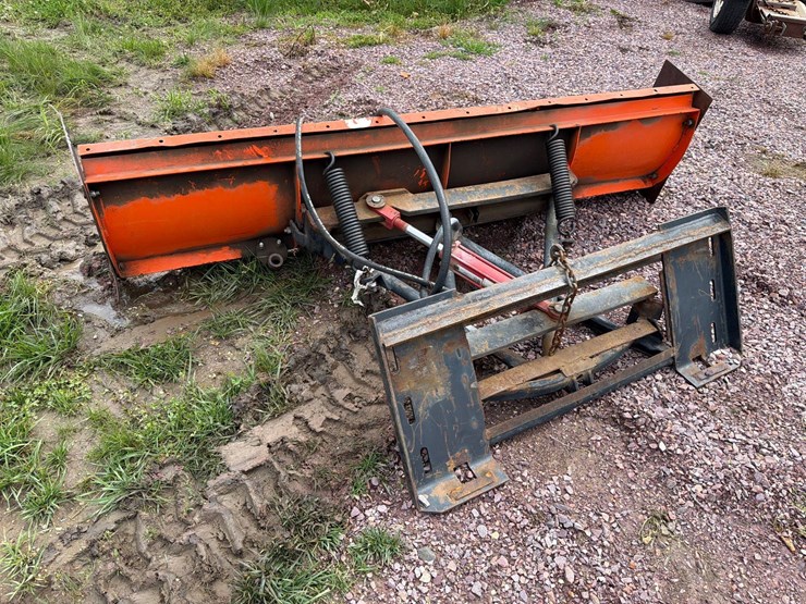 skidloader-quick-tach-7ft-push-blade-image-11