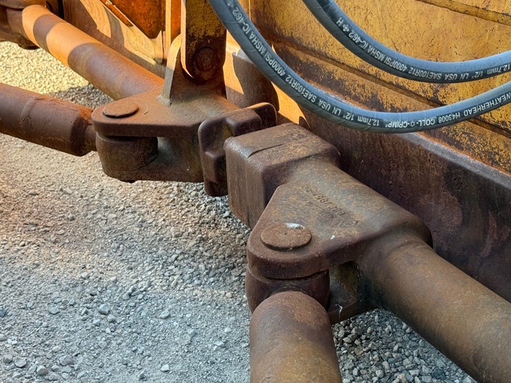 caterpillar-d8h-image-51