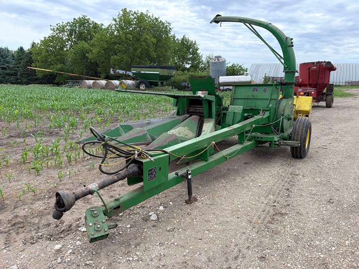 john-deere-3970-image-1
