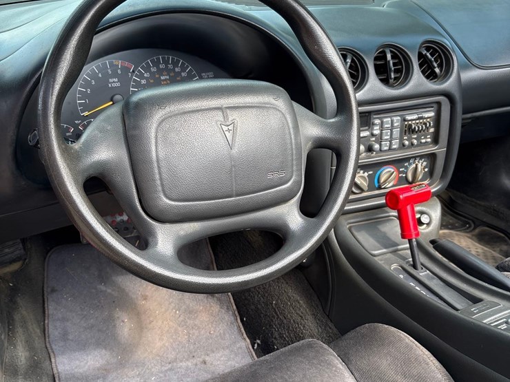 1995-pontiac-firebird-convertible-soft-top-image-39