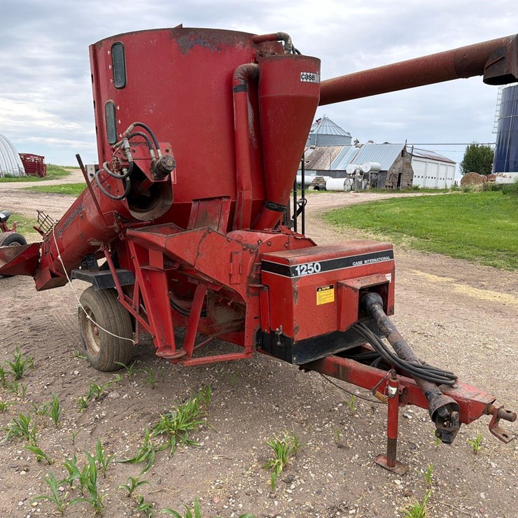 CASE IH 1250