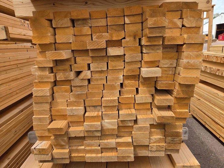 2x4-lumber-image-1