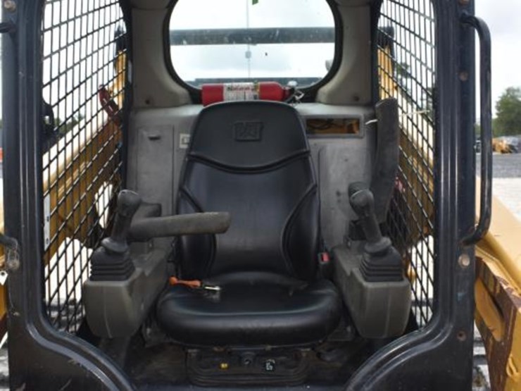 caterpillar-259d3-image-4
