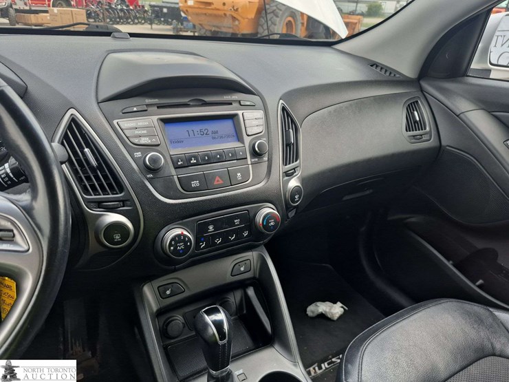 2015-hyundai-tucson-image-13