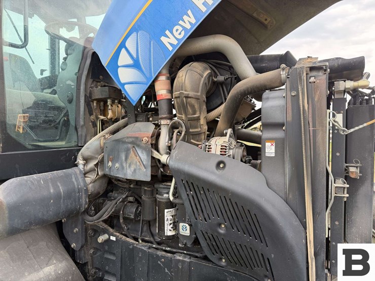 2007-new-holland-tg305-image-18