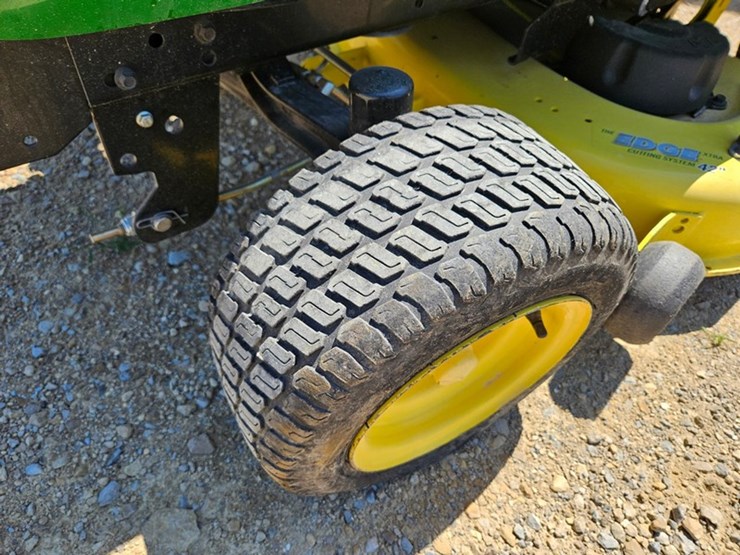 john-deere-x360-image-11