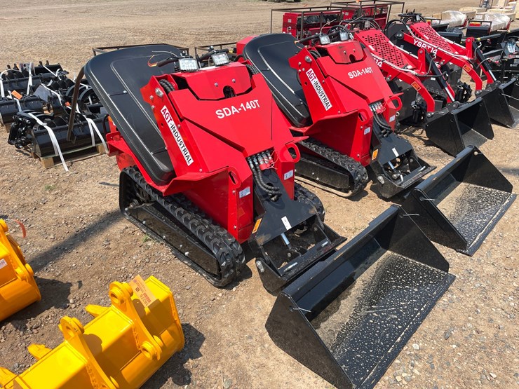 #18384-•-unused-2026-agt-crawler-loader-(princeton,-mn)-image-4