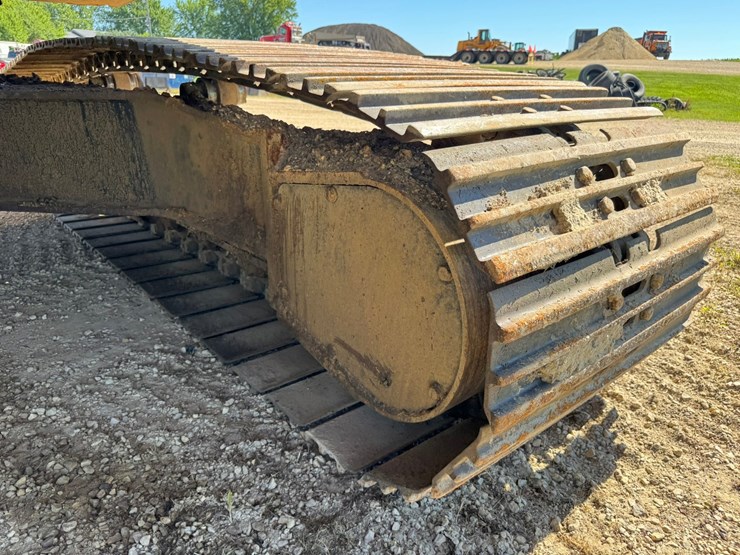 deere-230-lc-image-95