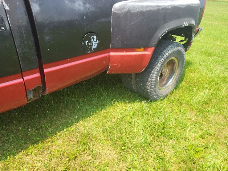 1989-chevy-3500-2-wheel-drive-single-cab-dually-truck-image-15