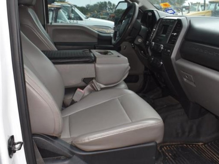 2019-ford-f350-image-15