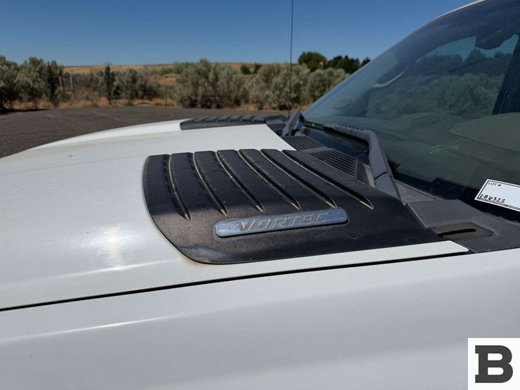 2013-chevrolet-silverado-3500-image-12