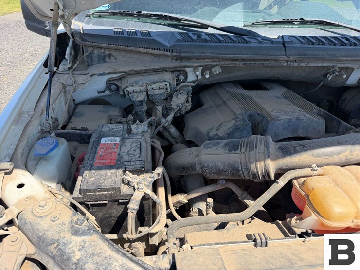 2017-ford-f150-image-29
