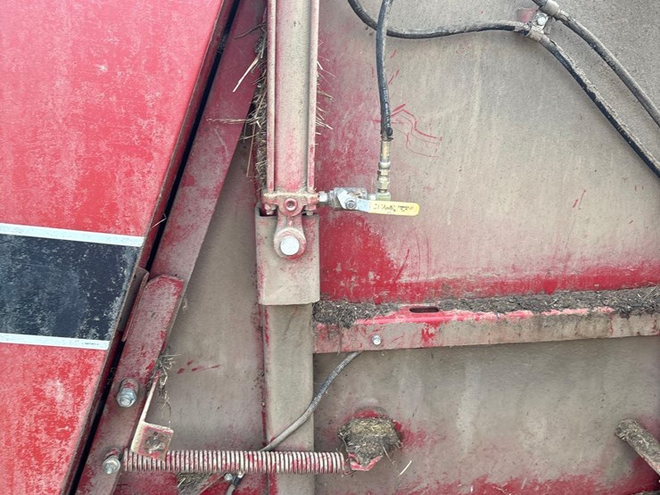 case-ih-8480-image-22