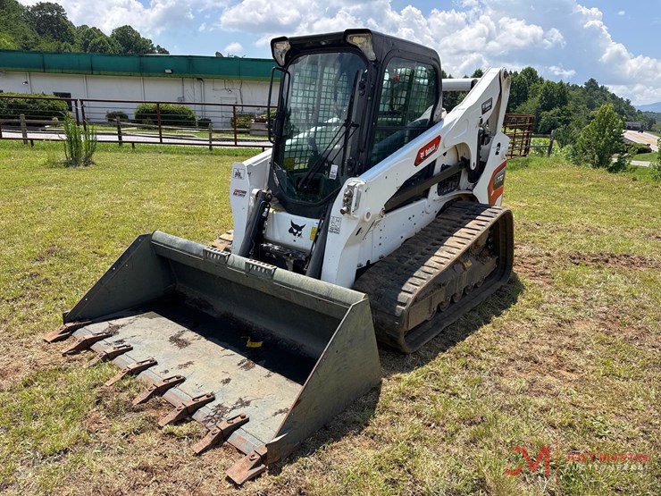 2023-bobcat-t770-image-6