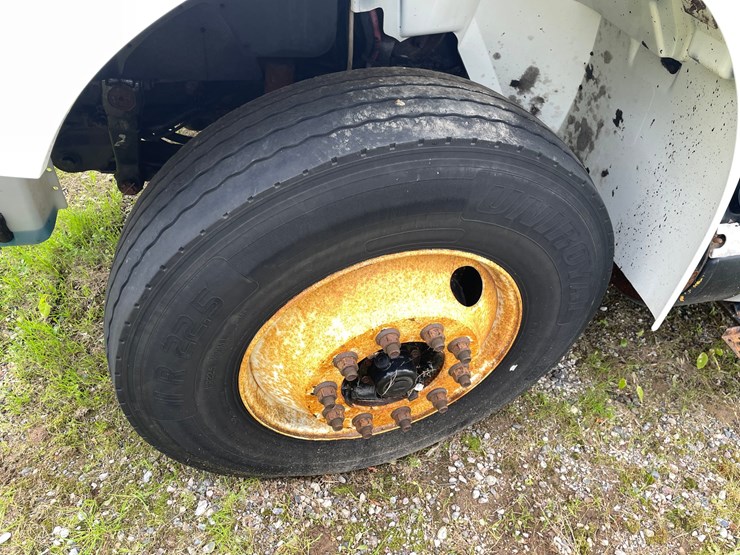 2016-international-durastar-4400-image-5