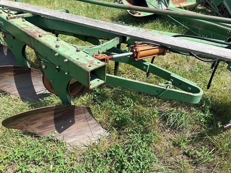 john-deere-1350-image-14