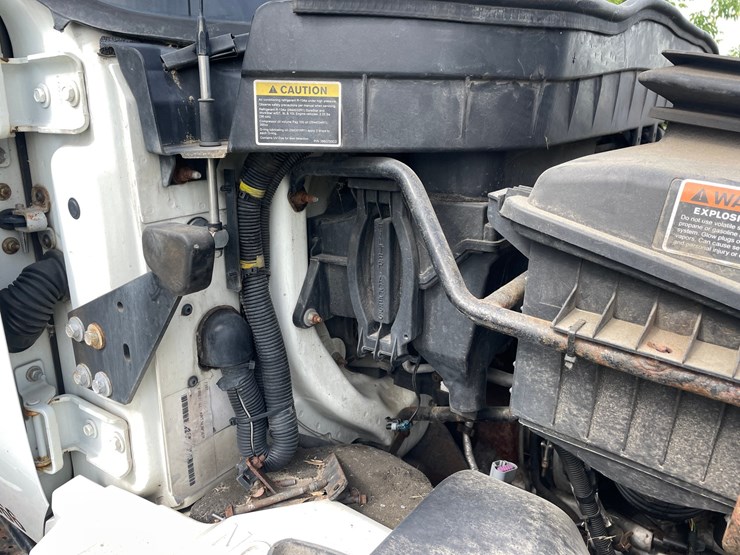 2016-international-durastar-4400-image-33