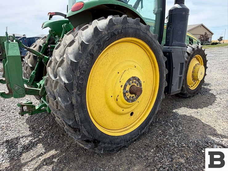 2014-john-deere-8345r-image-29